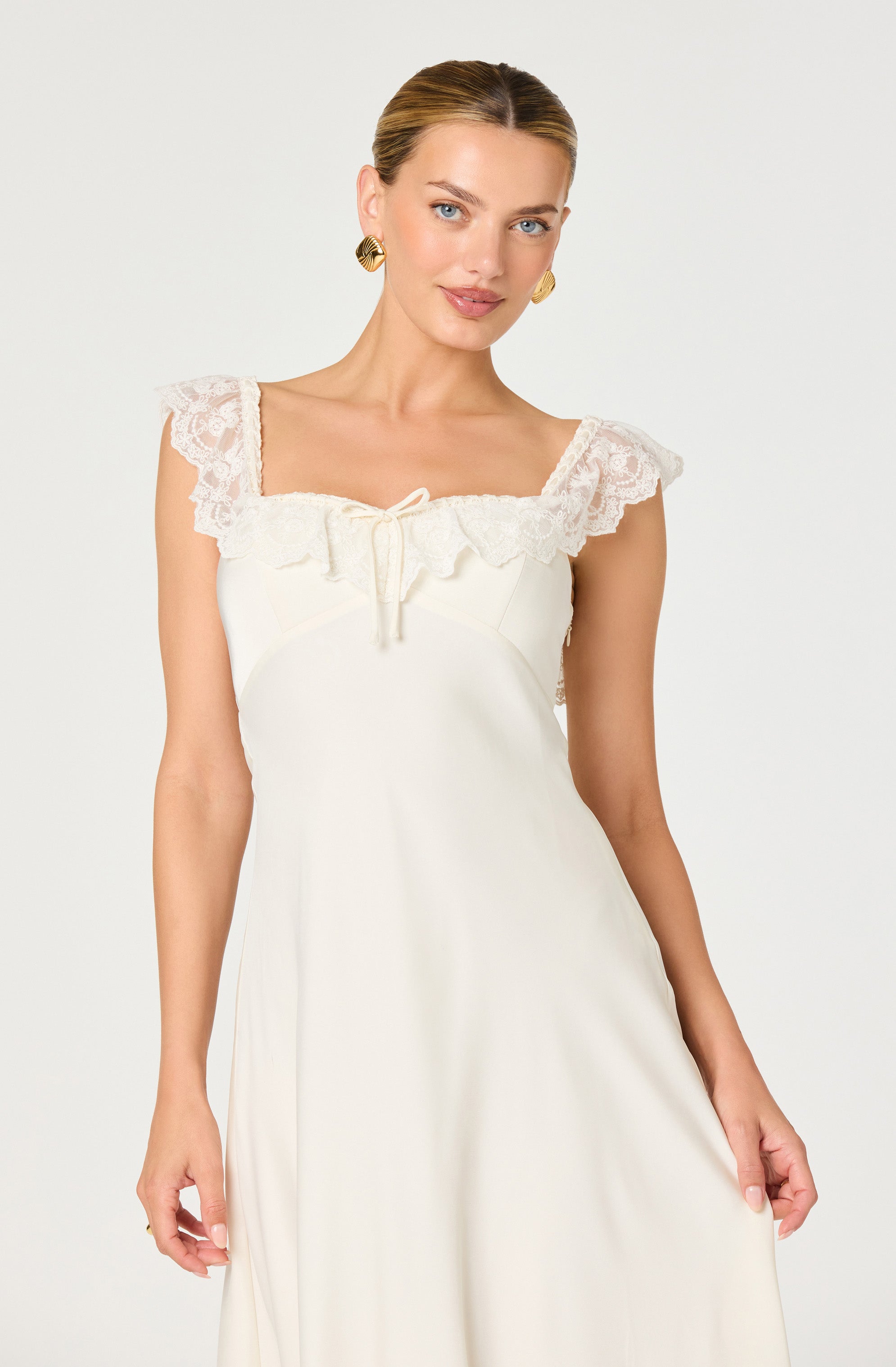 Makiya Lace Strap Empire Waist Midi Dress