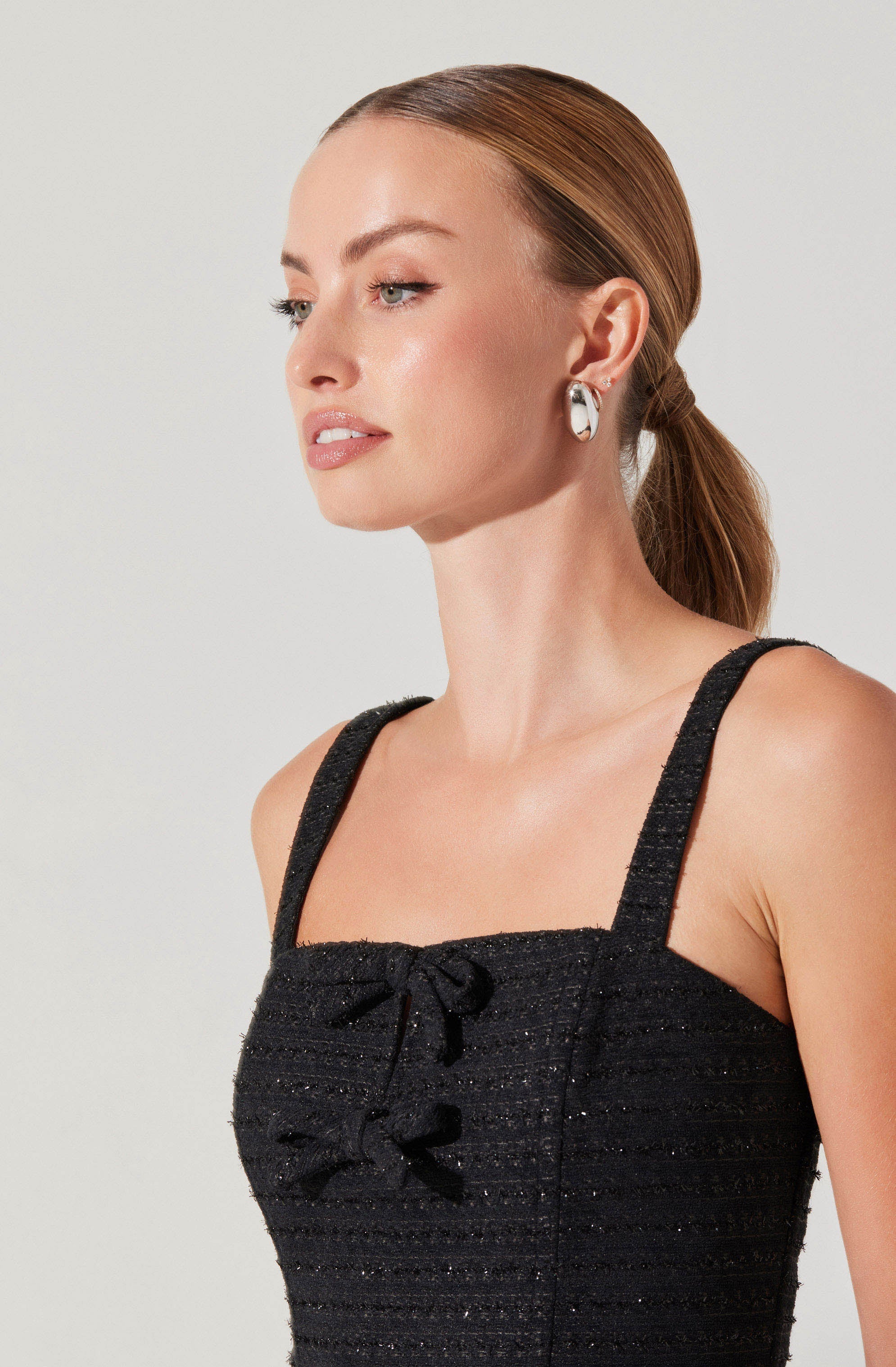 Kiona Tweed Bow Top
