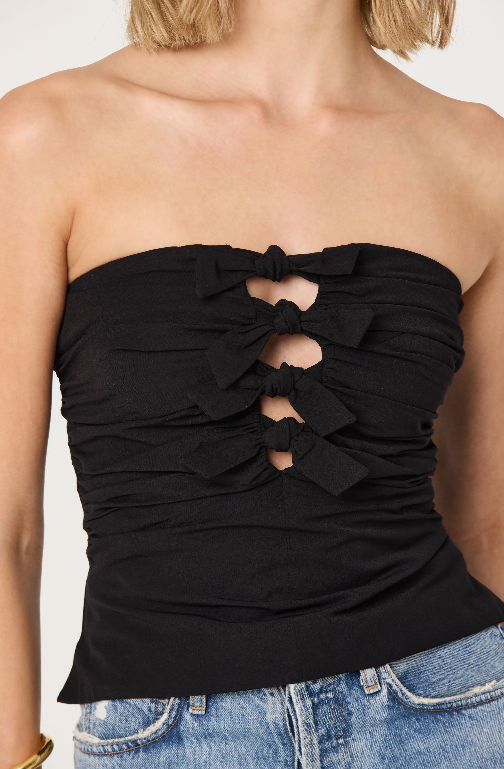 Kierra Strapless Bow Top