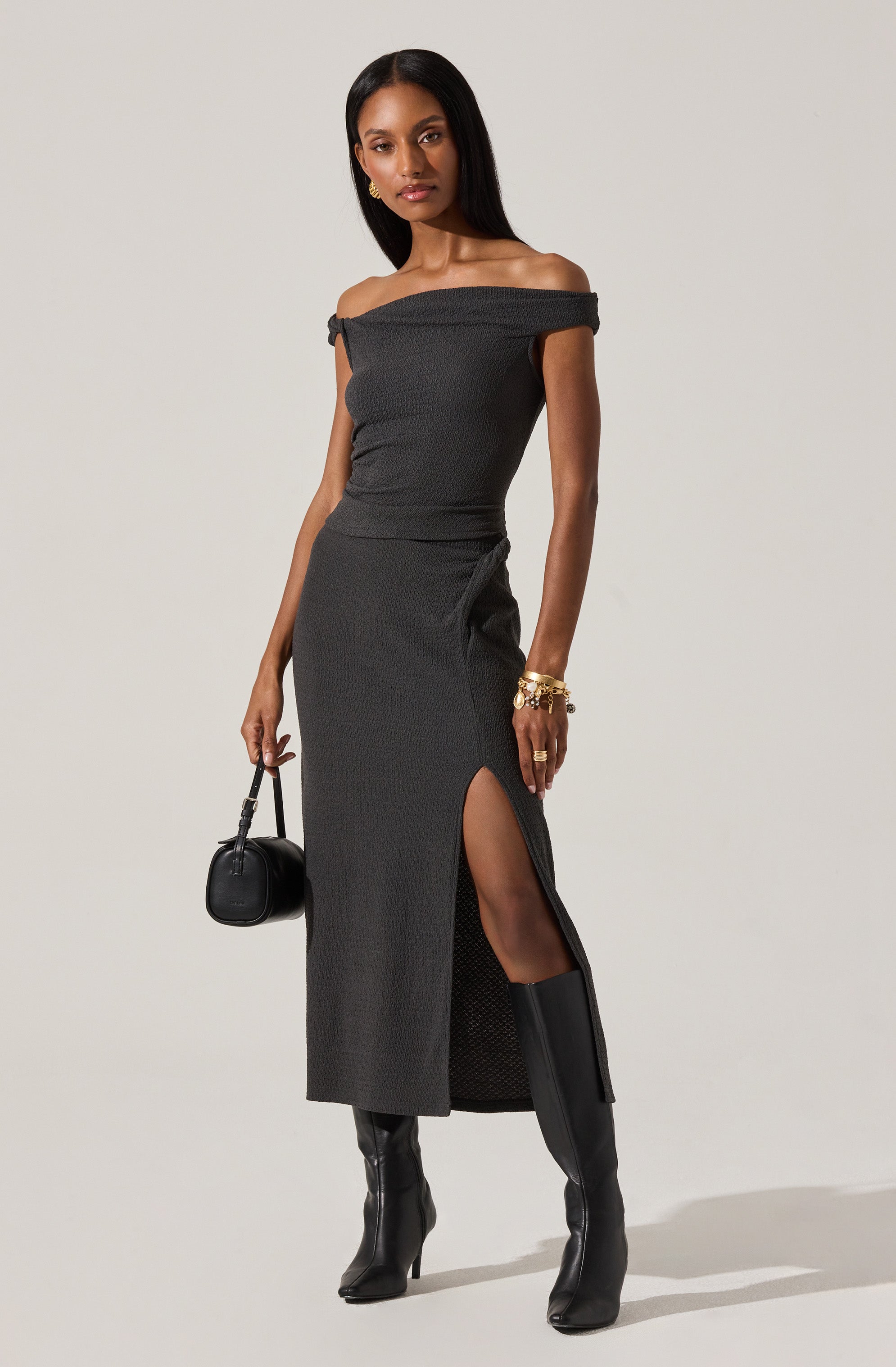 Lindy Off Shoulder Top
