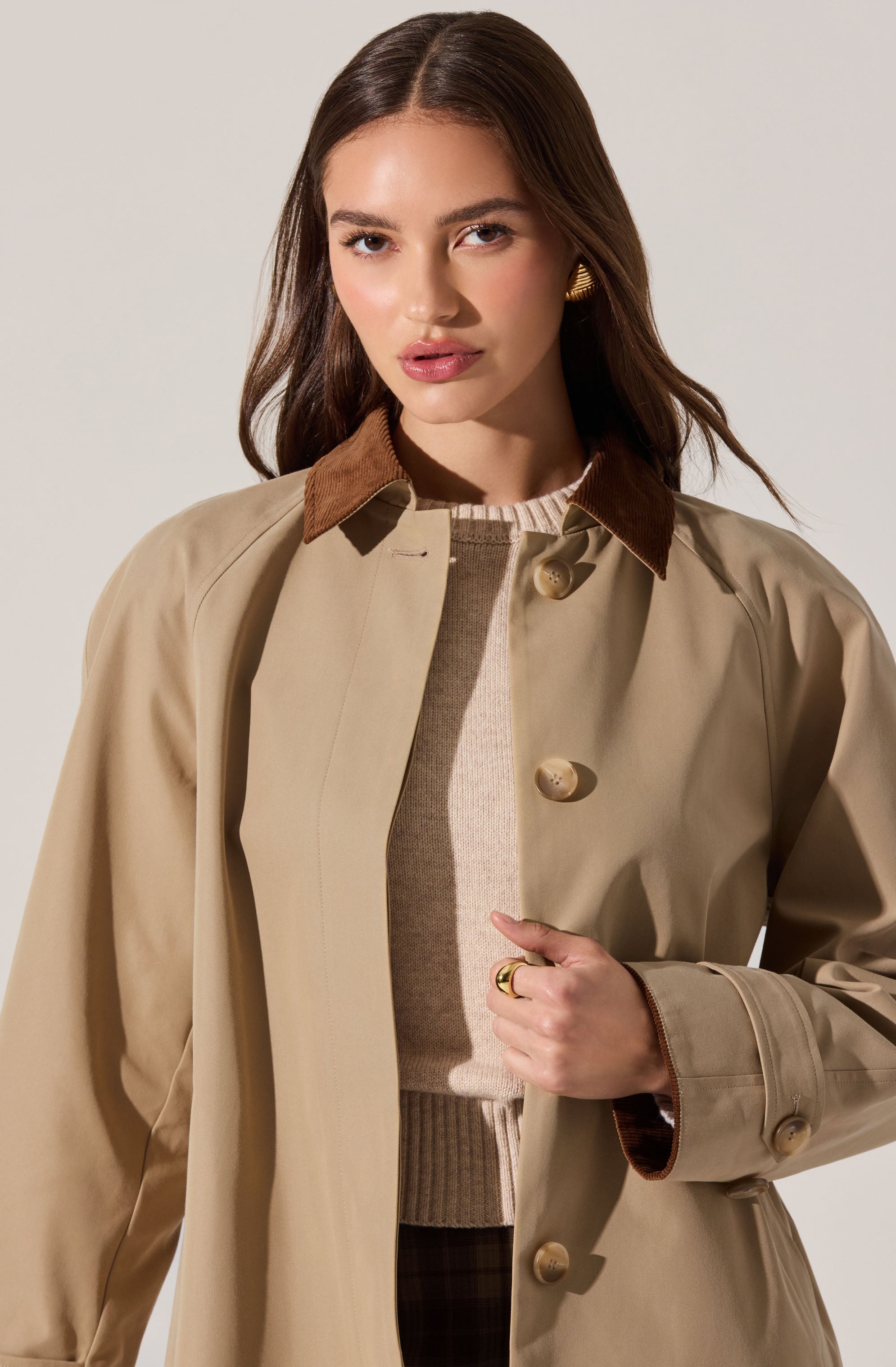 Raiden Contrast Trench Coat
