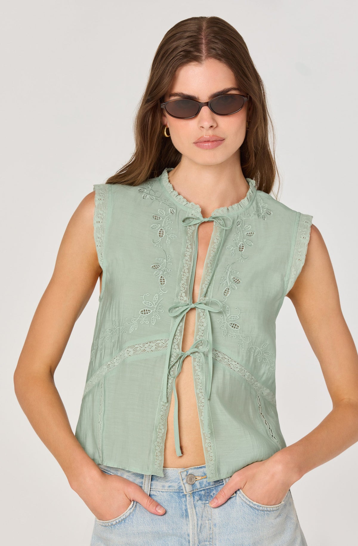 Lace Trim Tie-Front Top