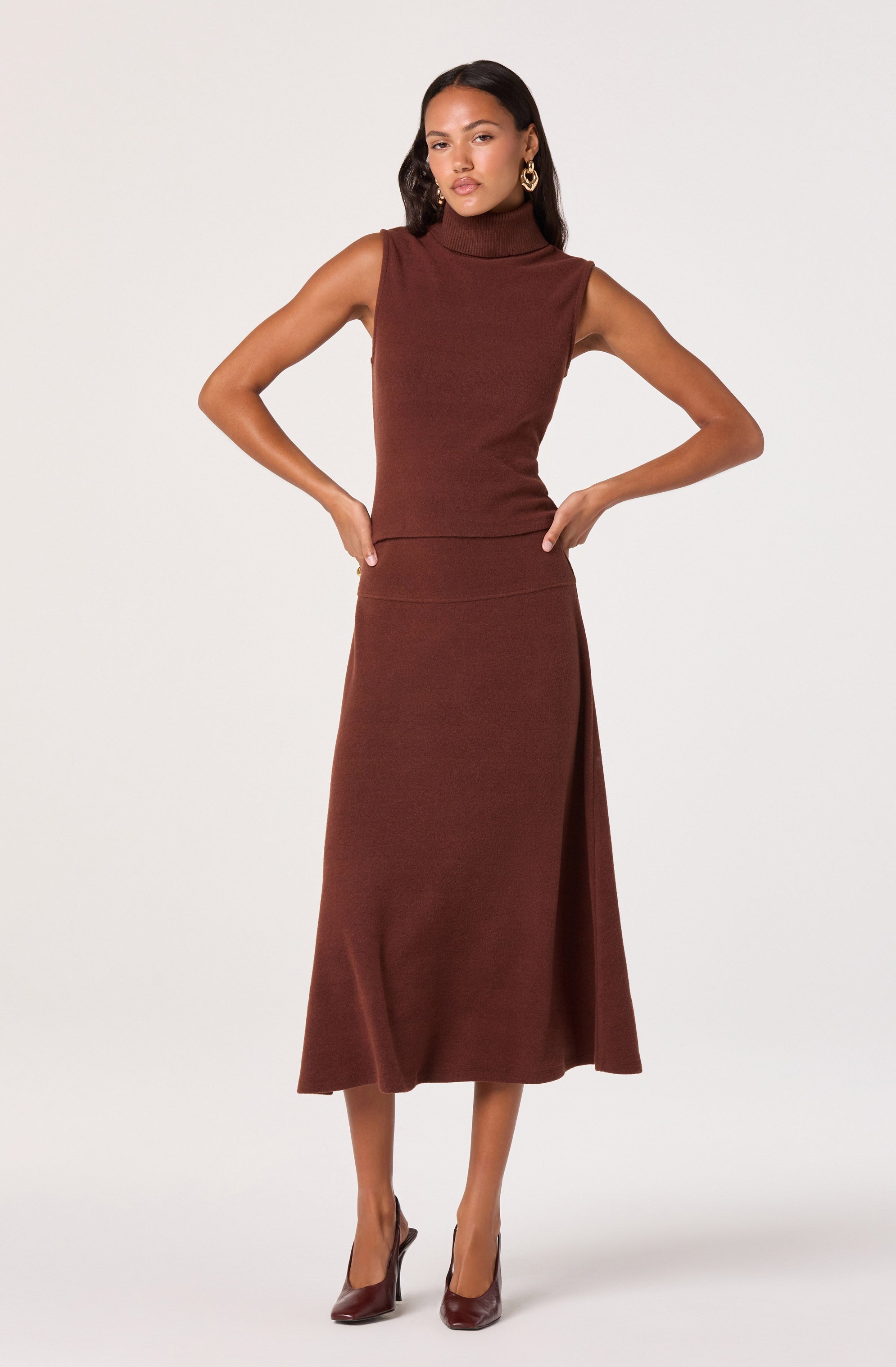 Sleeveless Knit Turtleneck Top